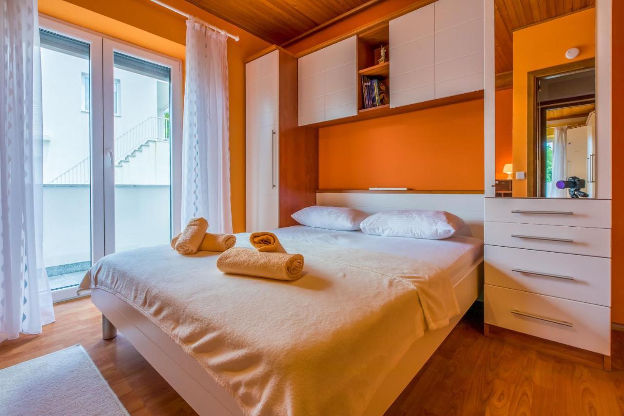 Apartments Dolloree Dramalj Kültér fotó
